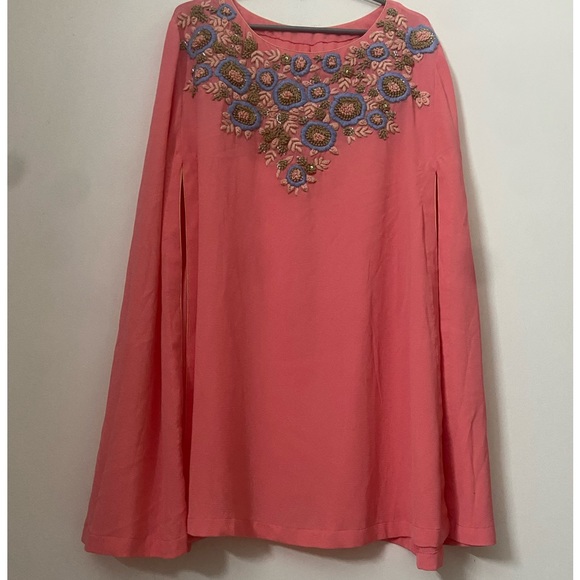 Embroidered poncho 🌷 - Picture 5 of 5